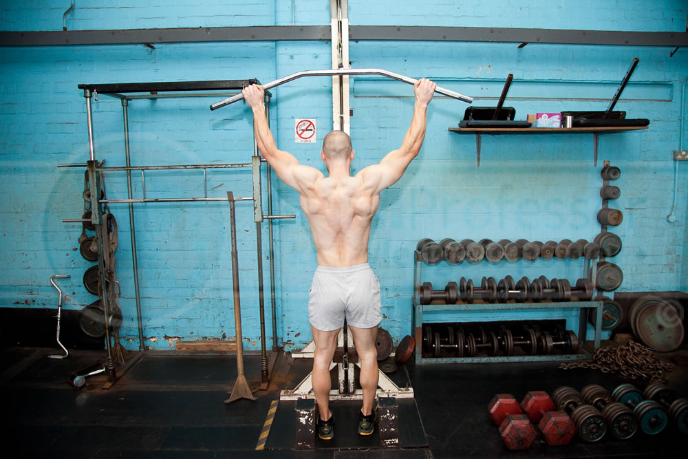 Lat Pulldowns (Behind Neck)