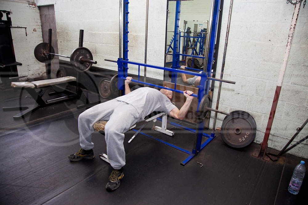 Smith Machine Flat Bench Press (Wide-Grip)