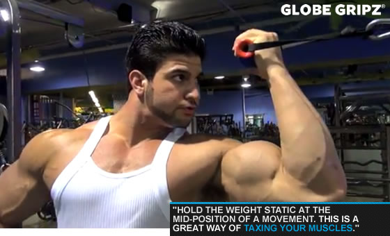 Dean Michael Fazzolari static cable curl holds with Globe Gripz.