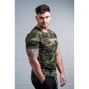 Ex-army, Matt, looking at home in green-camo. 